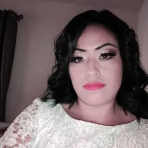 Meet your Posher, Daniela